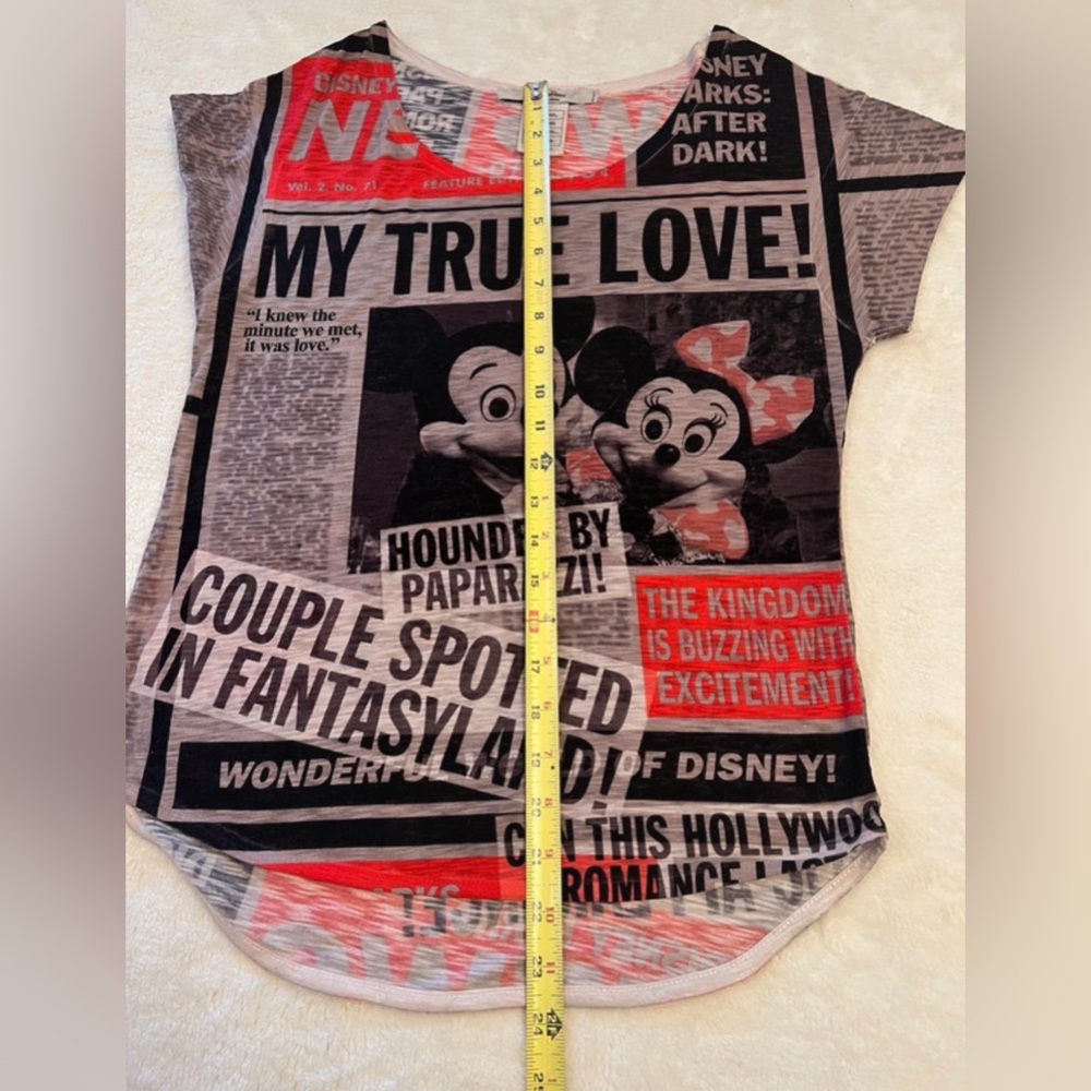Disney Parks Newspaper Print Shirt - Mickey & Minnie "My True Love" - Size Small - Picture 5 of 5